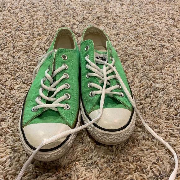 neon green converse shoes